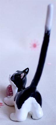 ハチワレ猫リングホルダー