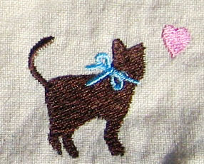 猫の刺繍拡大