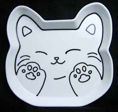 猫の顔のお皿