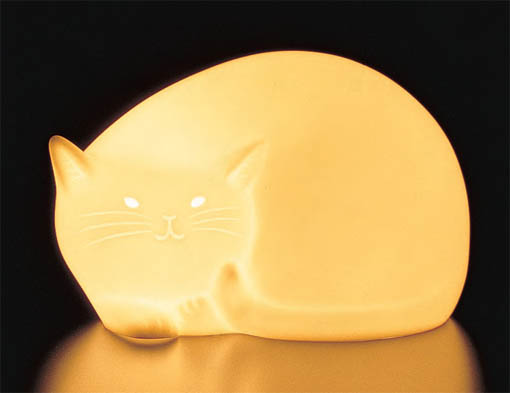 猫のランプ