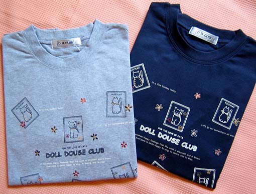 猫柄Tシャツ