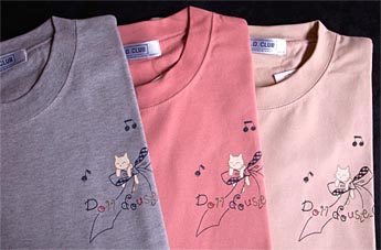 猫柄Tシャツ
