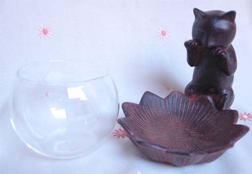 猫の花瓶